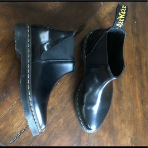 Dr Martens Bianca Chelsea boot
